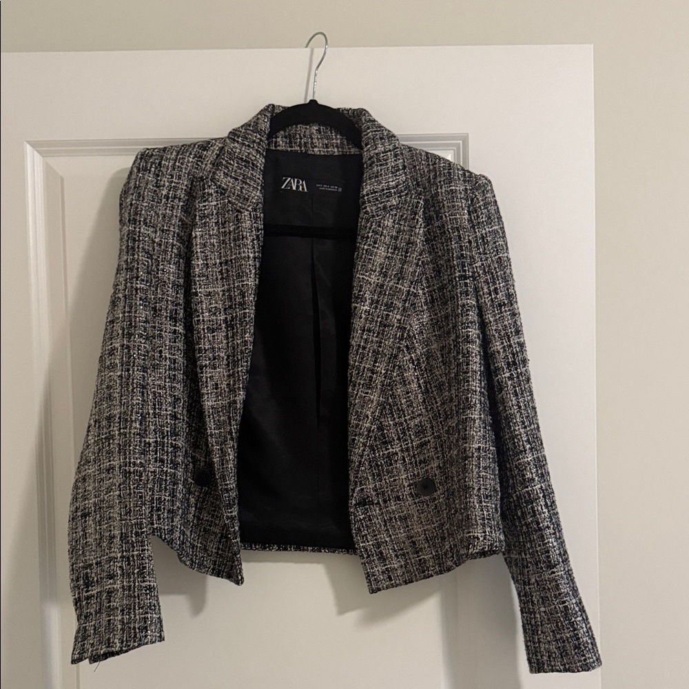 Zara Women's Black and Gray Tweed Blazer